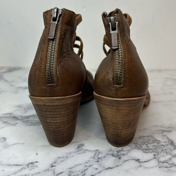 Eileen Fisher James Strappy Block Heel Sandal 10 - Picture 4 of 7